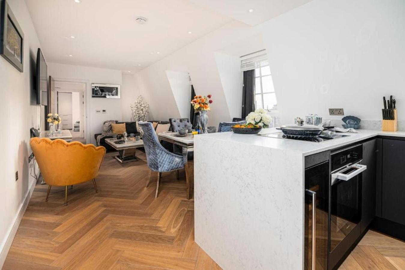 Marble Arch Penthouses With Skyline Views Лондон Екстериор снимка