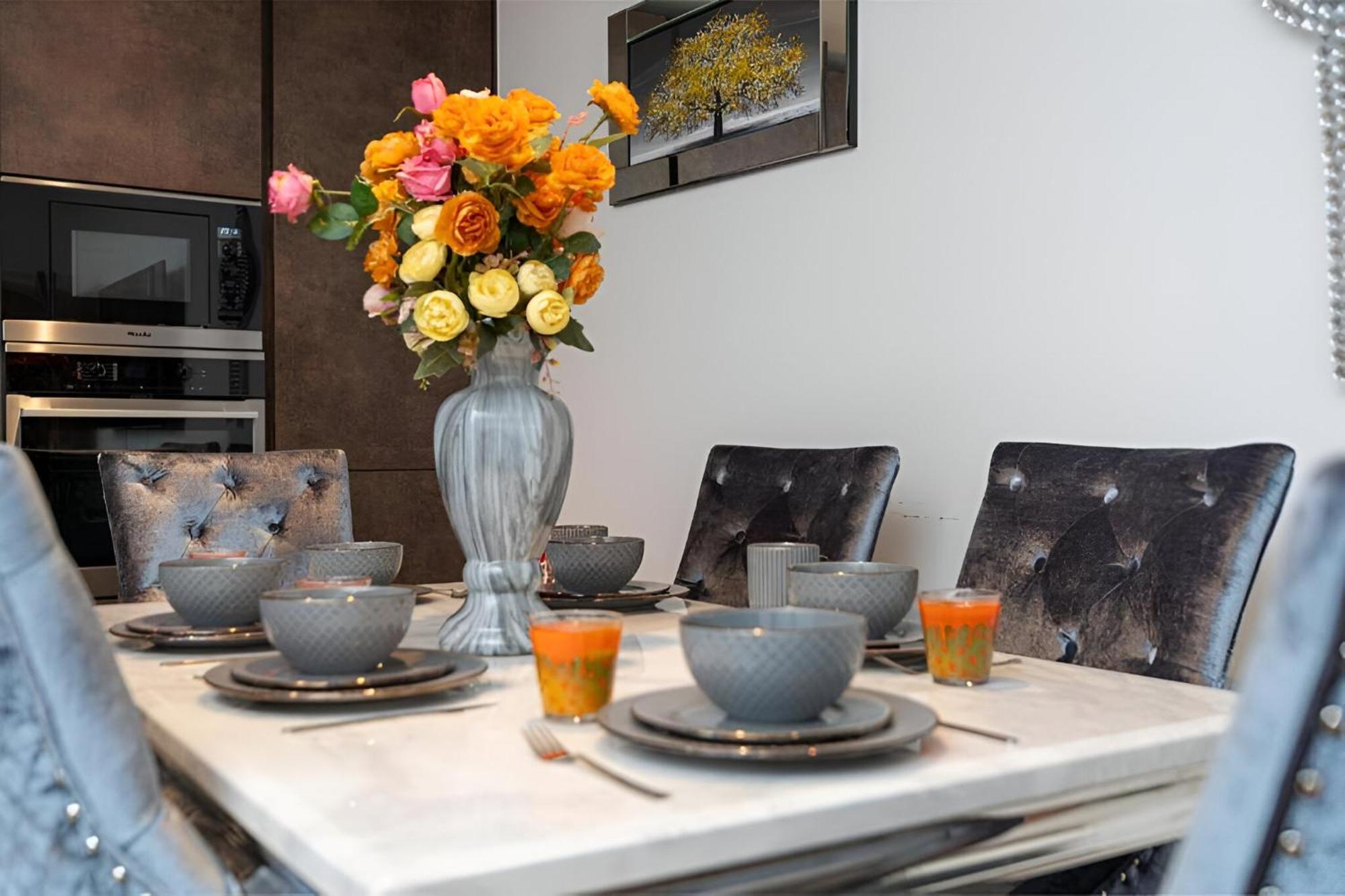 Marble Arch Penthouses With Skyline Views Лондон Екстериор снимка