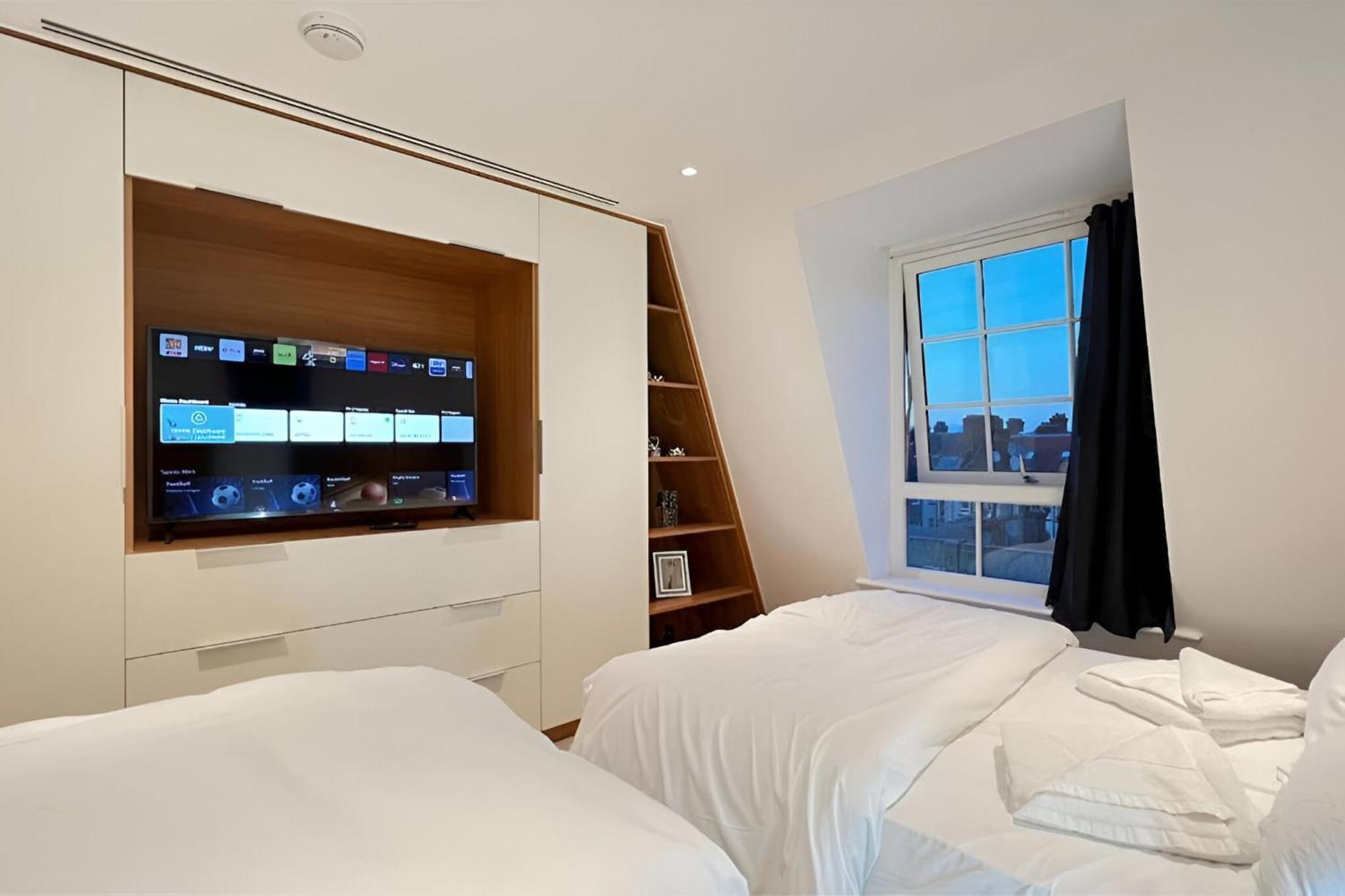 Marble Arch Penthouses With Skyline Views Лондон Екстериор снимка