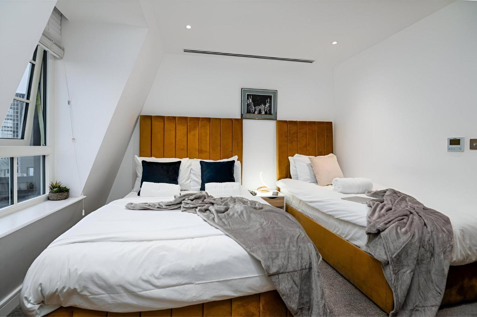 Marble Arch Penthouses With Skyline Views Лондон Екстериор снимка